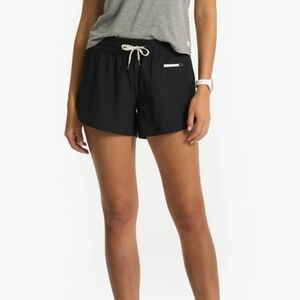 Vuori Clementine 2.0 sports shorts